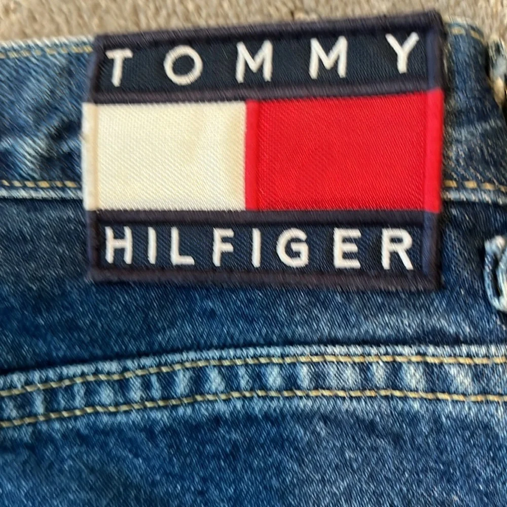 Tommy Hilfiger Jeans size 13 - Picture 3 of 5